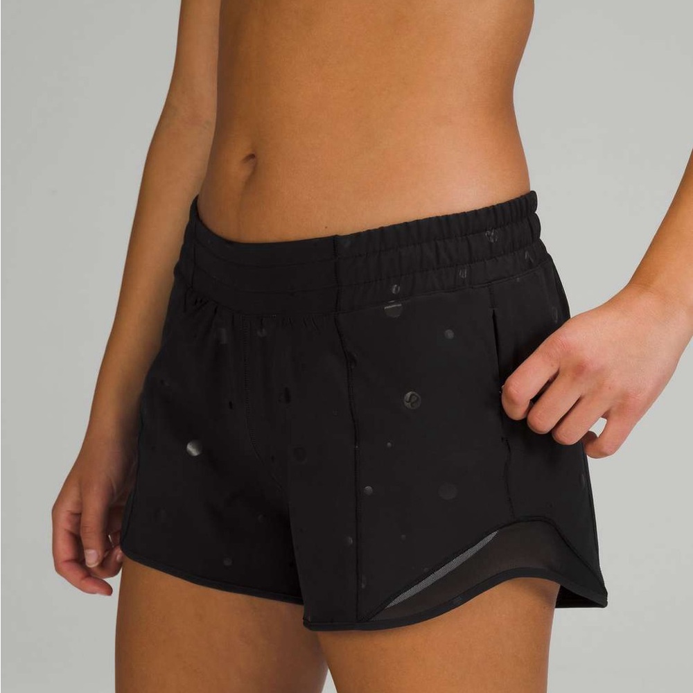 Lululemon Hotty Hot Low Rise 4”Shorts Reflective Lightweight Design